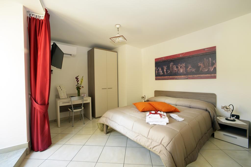 Italia Apartment Napoli Eksteriør bilde
