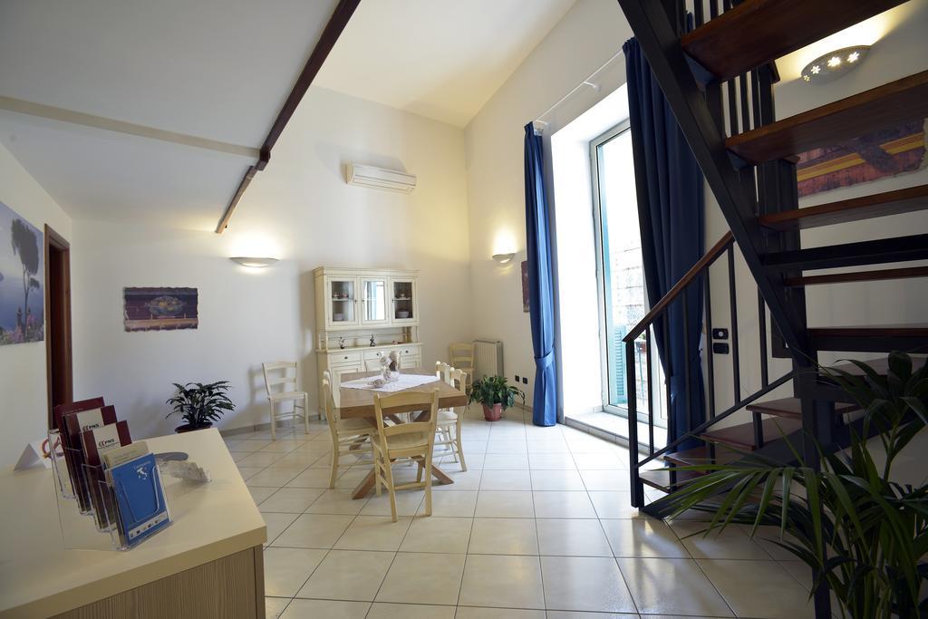 Italia Apartment Napoli Eksteriør bilde