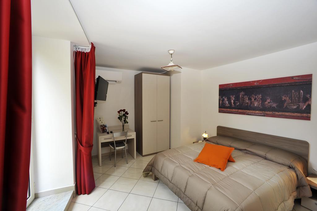 Italia Apartment Napoli Eksteriør bilde